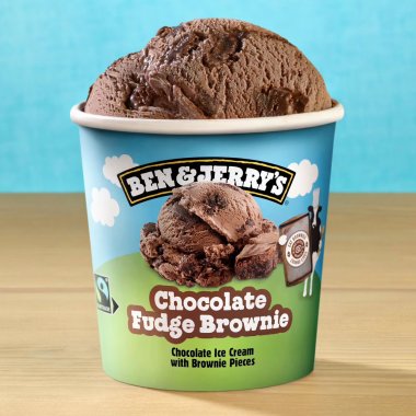 Ben and Jerry's παγωτό Chocolate Fudge Brownie κύπελλο μεγάλο